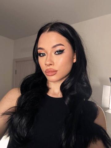 Полина Молодая Брюнетка фото 22